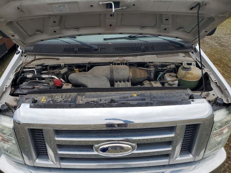 2014 Ford E450 BOX Truck