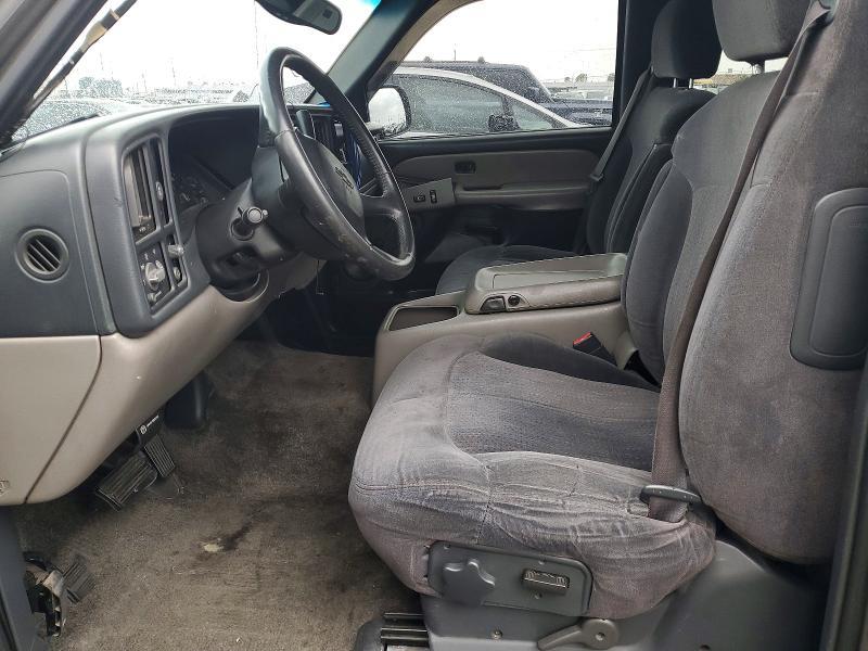 2002 Chevrolet Suburban C1500