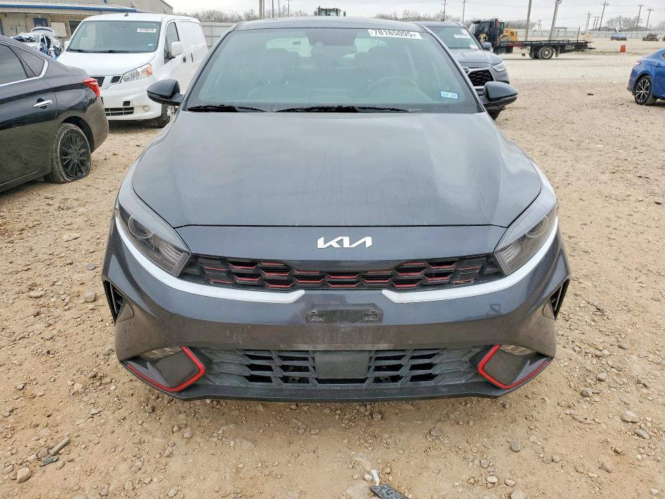 2024 KIA Forte gt Line