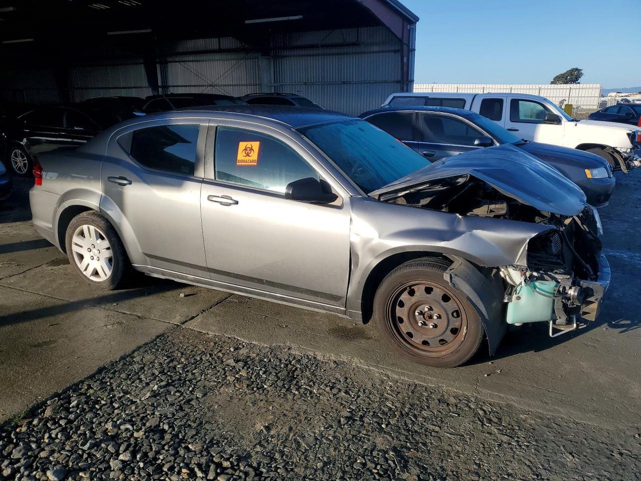 2012 Dodge Avenger se