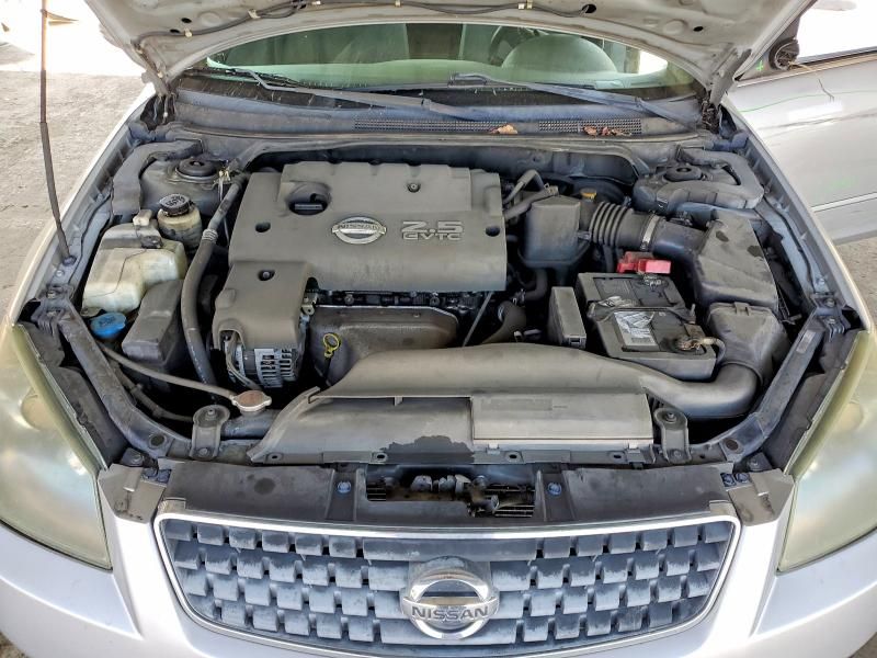 2005 Nissan Altima s