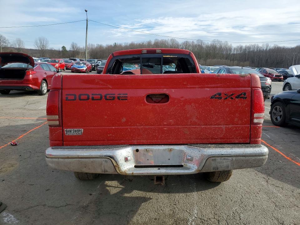 2000 Dodge Dakota Quattro