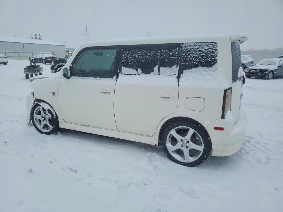 2005 Scion XB