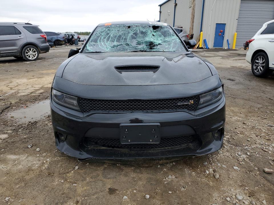 2018 Dodge Charger r
