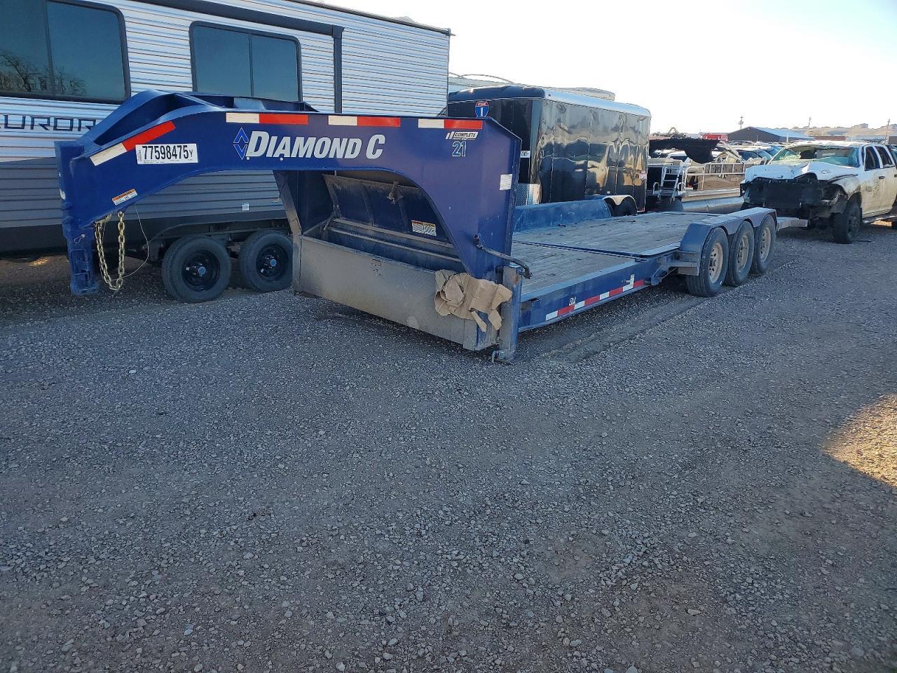2022 Diamond C Equipment Trailer