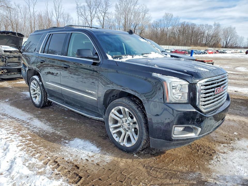 2017 GMC Yukon slt