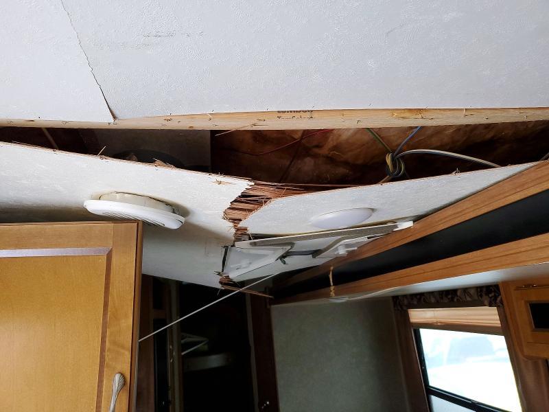 2018 Coachmen Catalina SBX 261 BHS