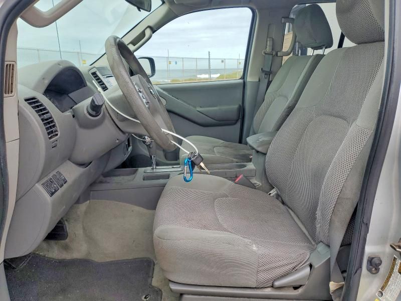 2014 Nissan Frontier s