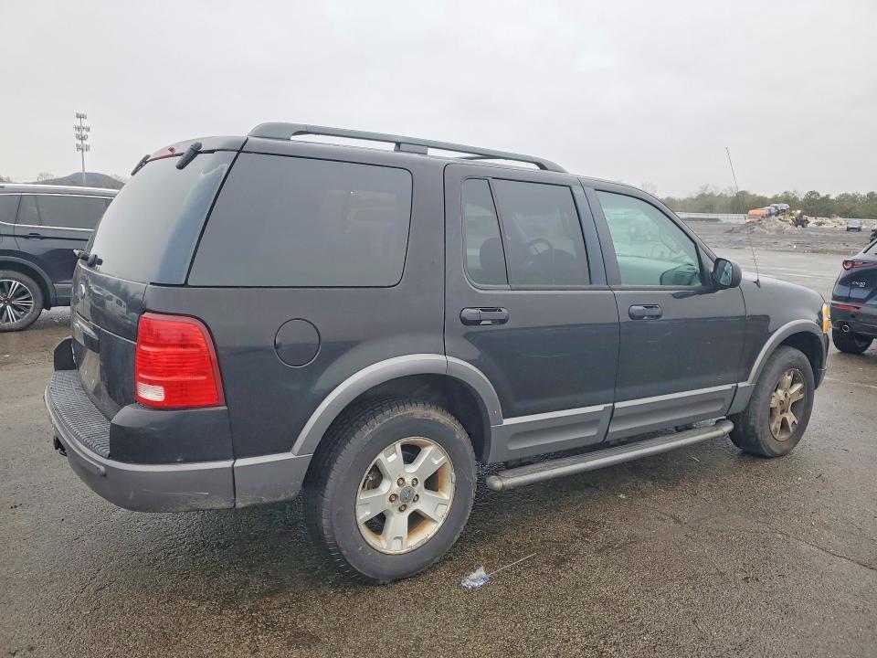 2003 Ford Explorer xlt