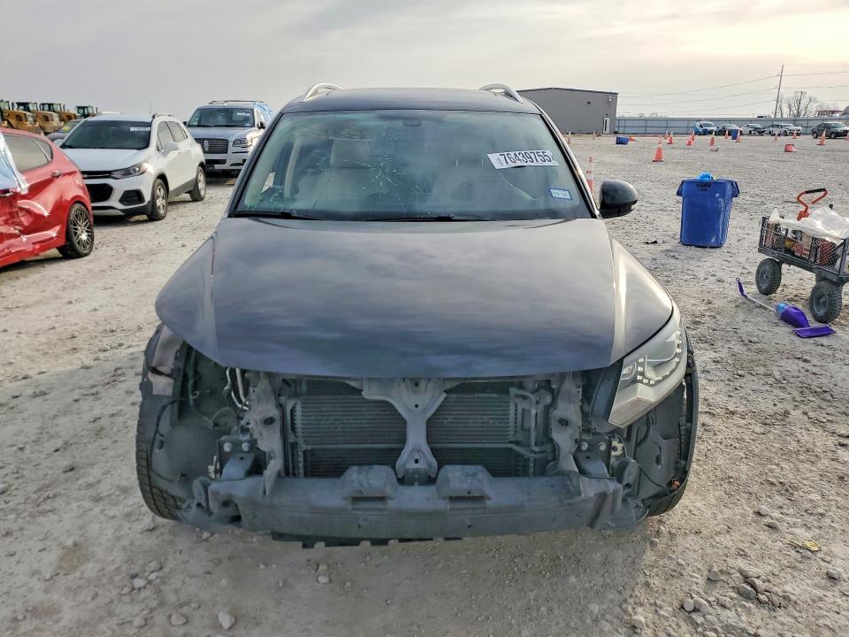 2013 Volkswagen Tiguan s