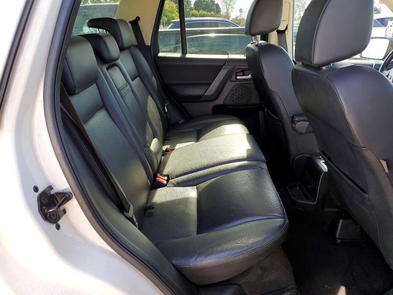 2010 Land Rover LR2 hse