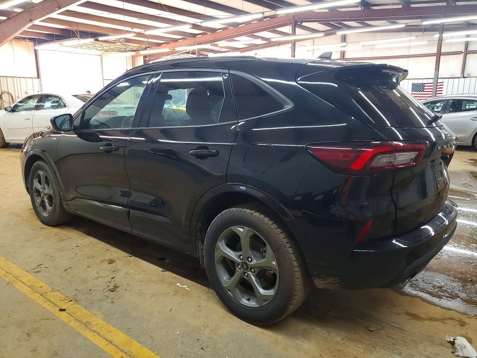 2023 Ford Escape st Line