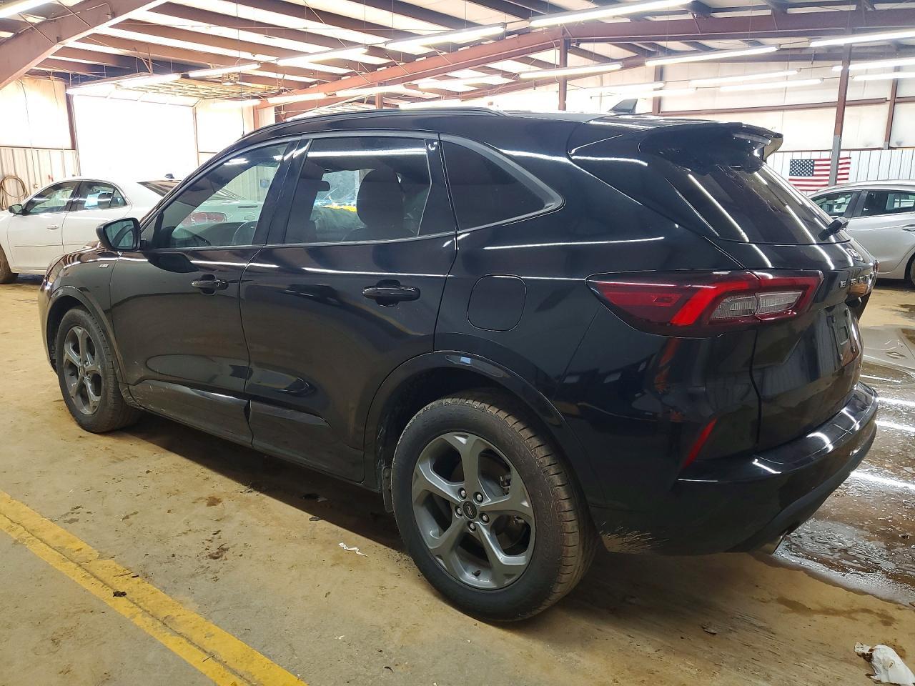 2023 Ford Escape st Line