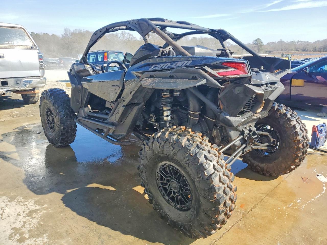 2025 CA AM Maverix