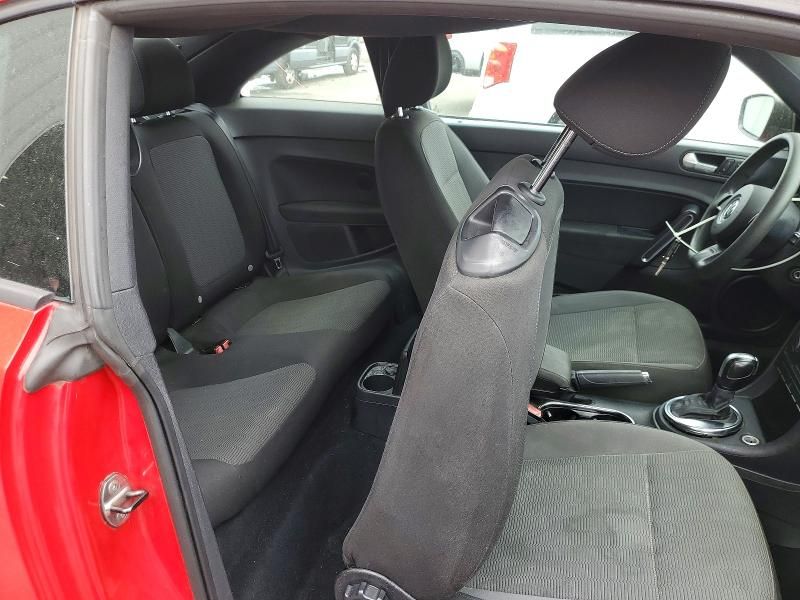 2013 Volkswagen Beetle