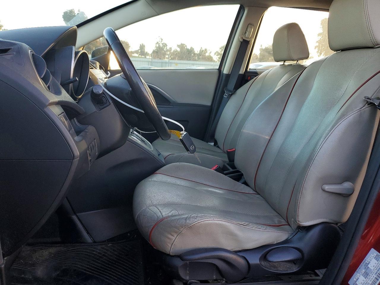 2012 Mazda 5