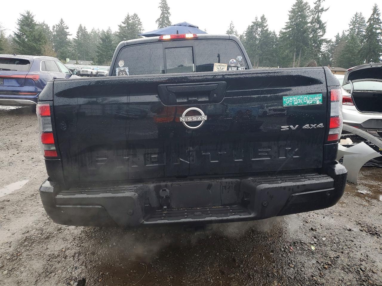 2022 Niss Frontier SV