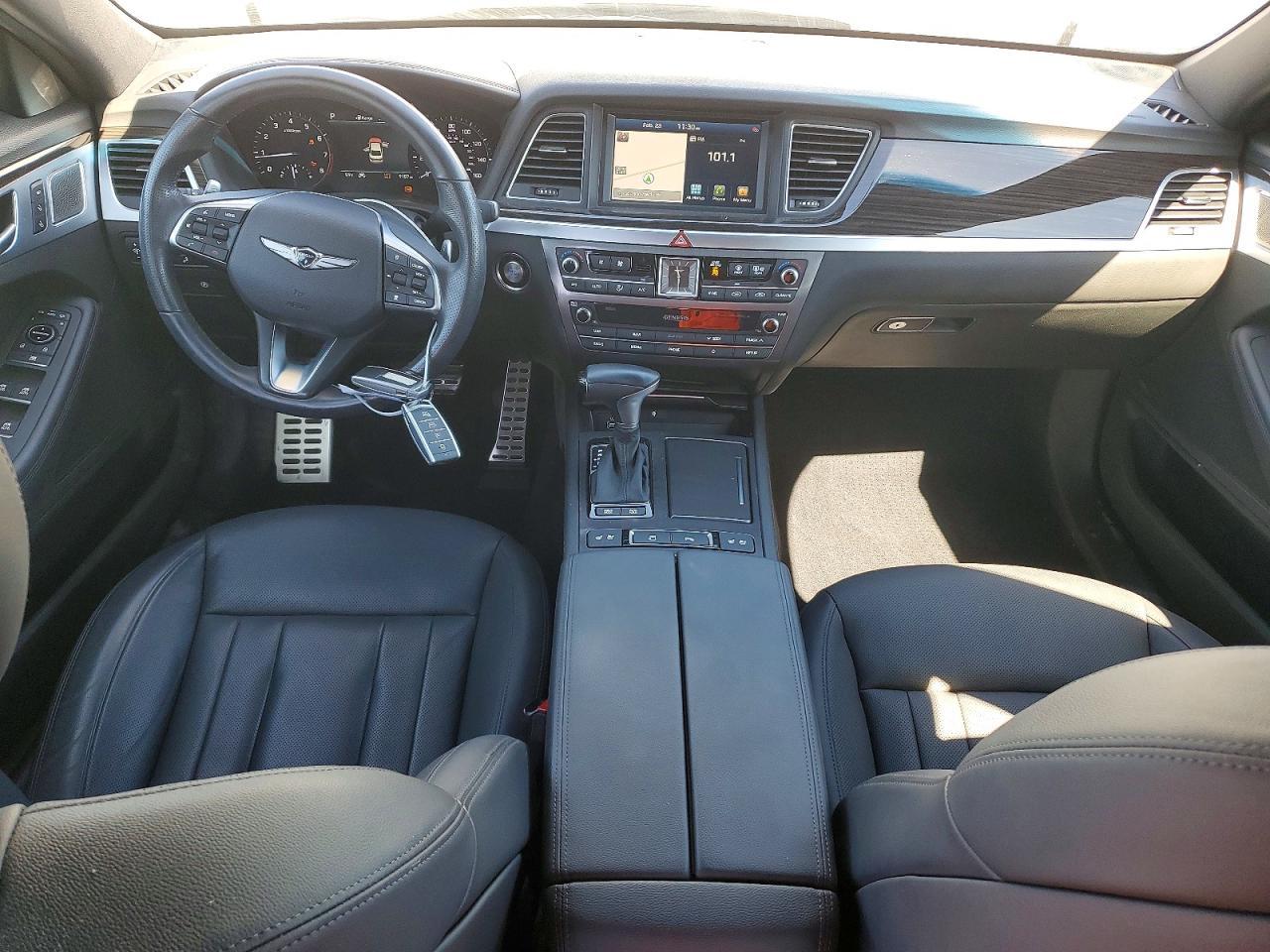 2020 Genesis G80 Base