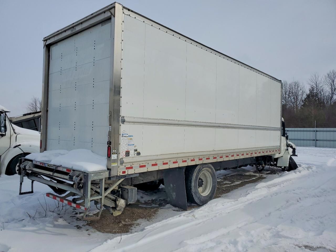 2024 Ptrb 536-box Truck