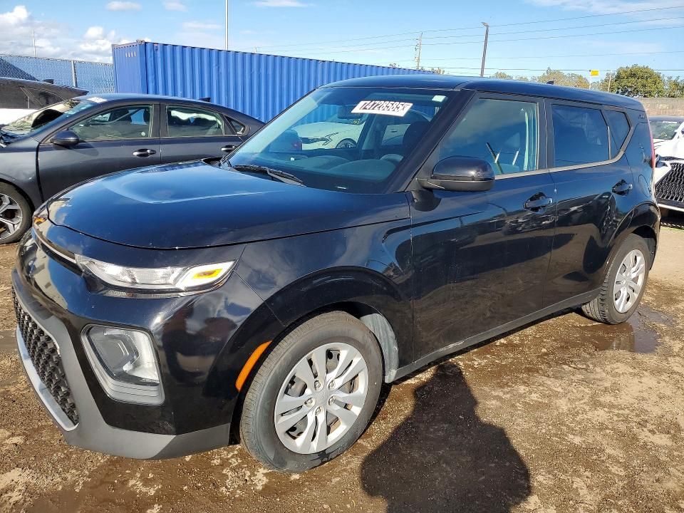 2022 KIA Soul lx