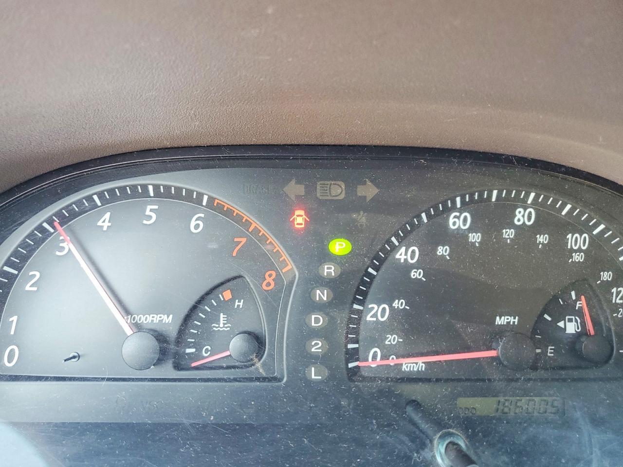 2003 Toyota Camry le