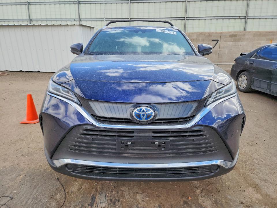 2022 Toyota Venza le