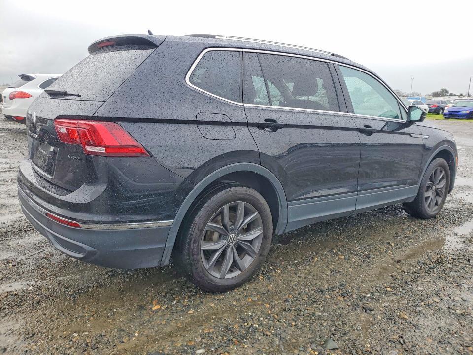 2022 Volkswagen Tiguan se