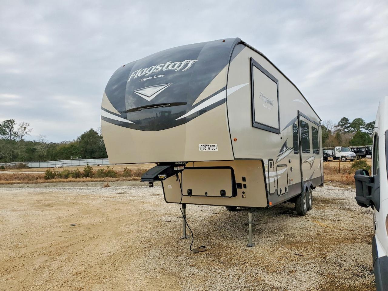2020 Forest River Flagstaff Super Lite Fifth