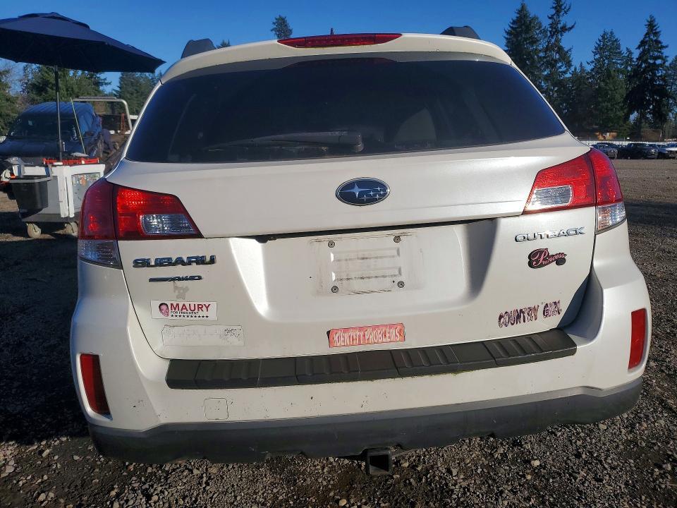2012 Subaru Outback 2.5i Limited