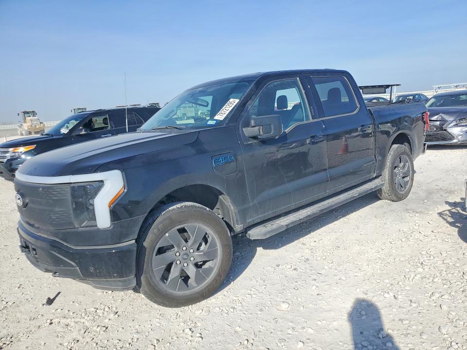 2024 Ford F150 Lightning XLT