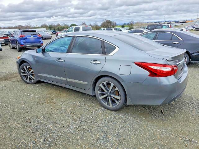 2016 Nissan Altima 2.5 sr