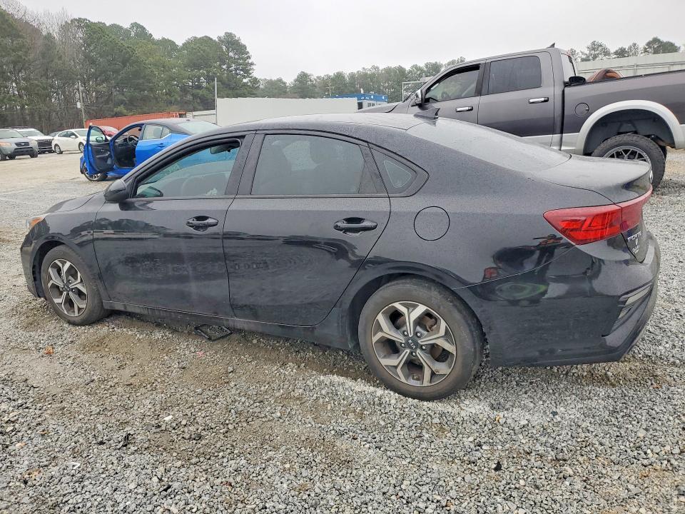 2021 KIA Forte fe