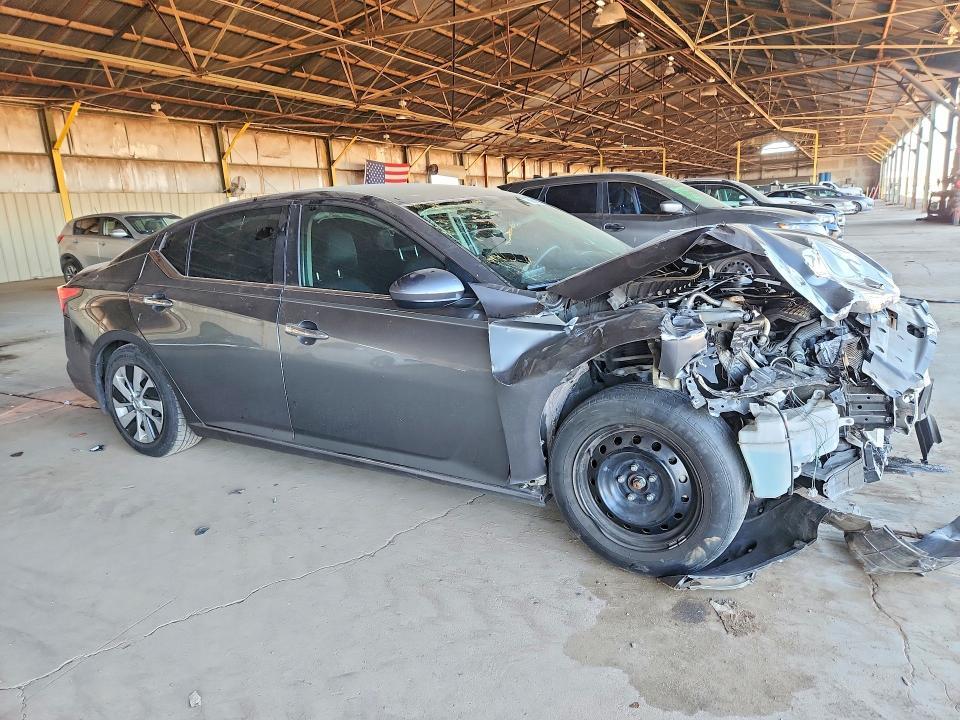 2021 Nissan Altima 2.5 s