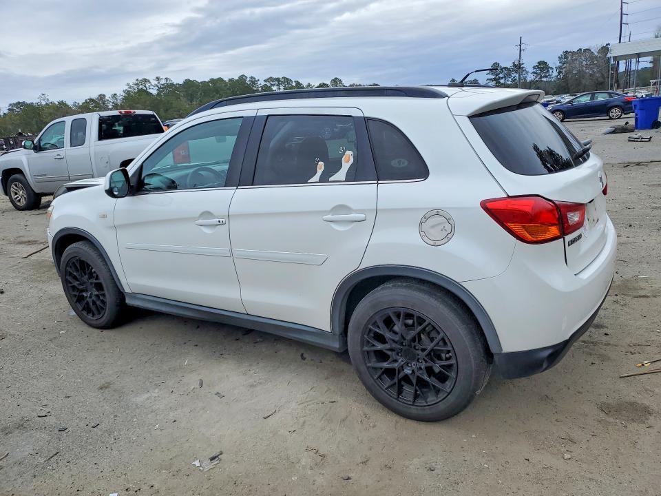 2014 Mitsubishi Outlander Sport se