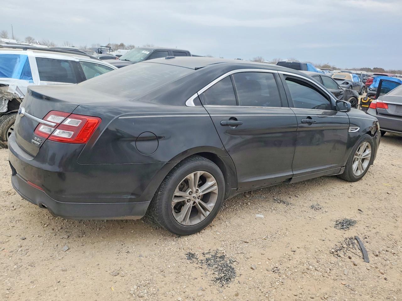 2014 Ford Taurus sel