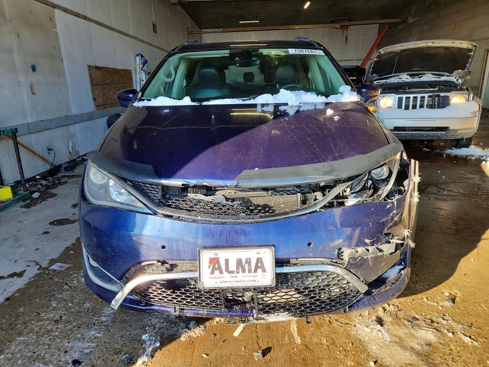 2017 Chrysler Pacifica Touring l Plus