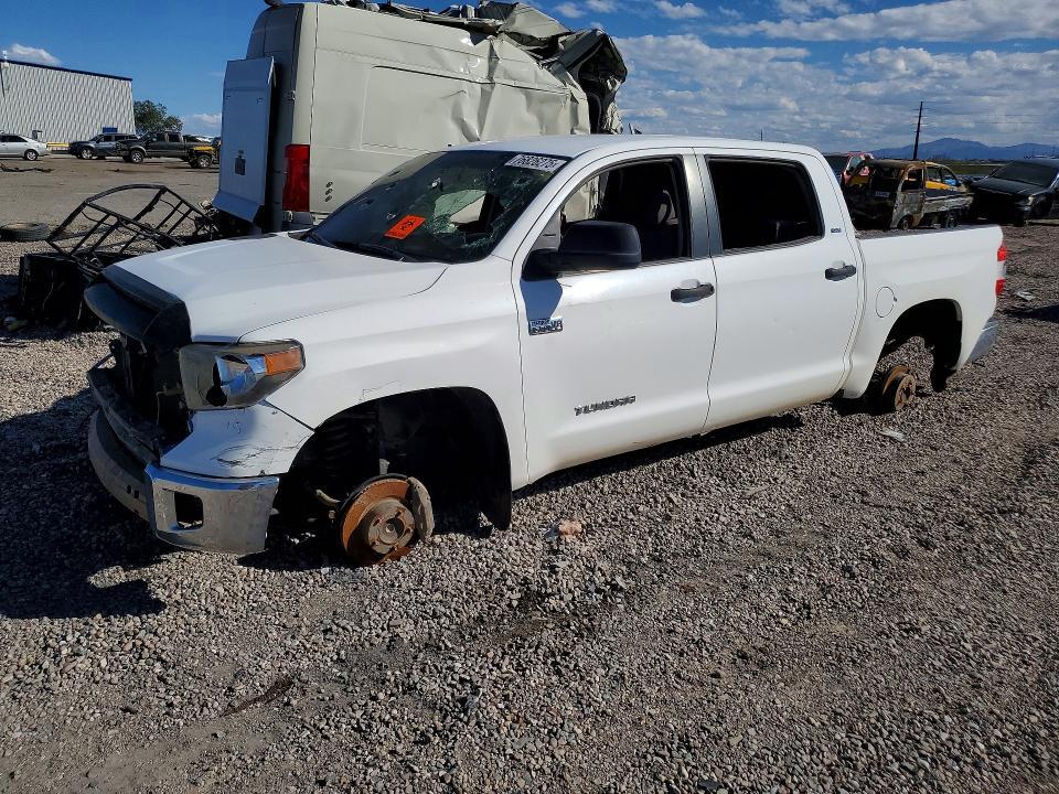 2016 Toyota Tundra Crewmax SR5