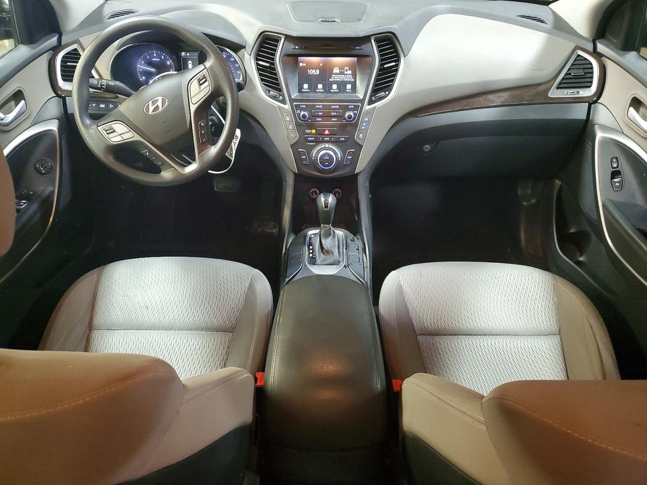 2017 Hyundai Santa fe se