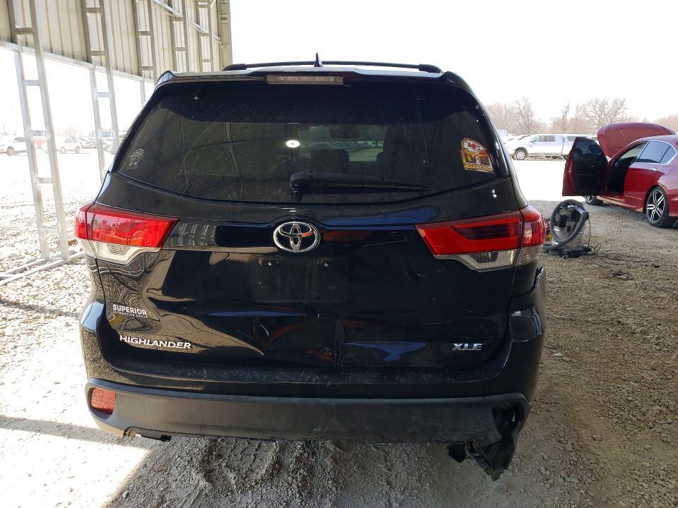 2018 Toyota Highlander xle