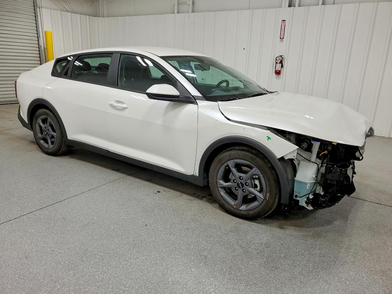 2026 KIA K4 lx
