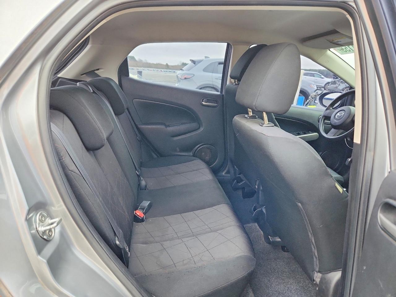 2014 Mazda 2