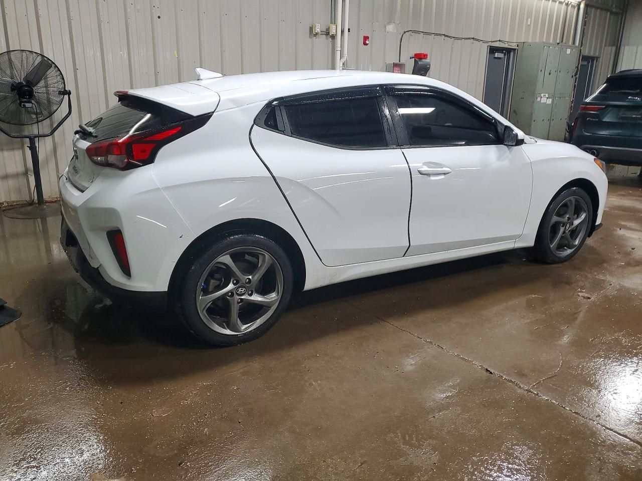 2019 Hyundai Veloster Base