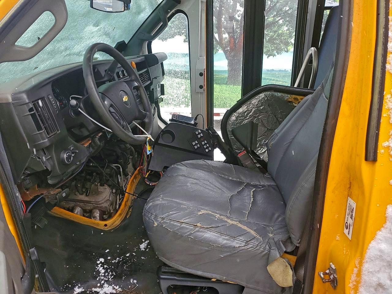 2016 Chevrolet Express G3-Bus