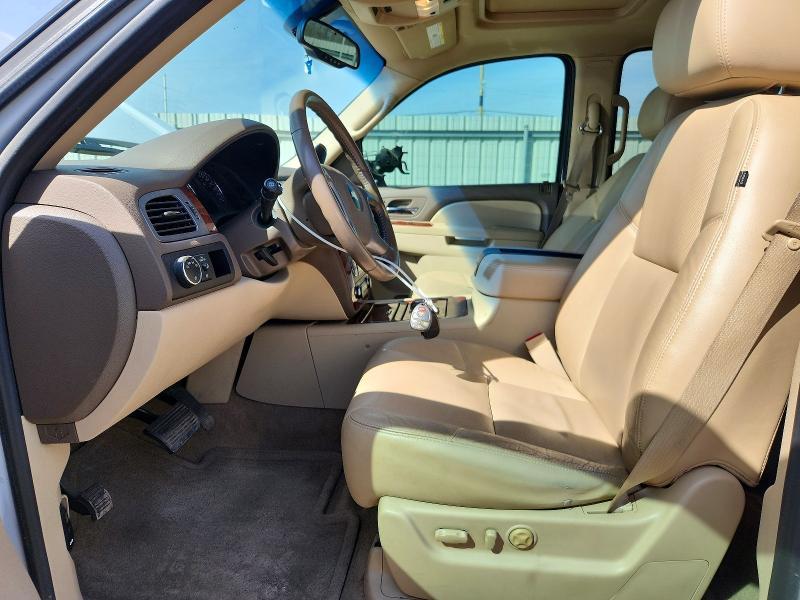 2011 Chevrolet Tahoe C1500 ltz