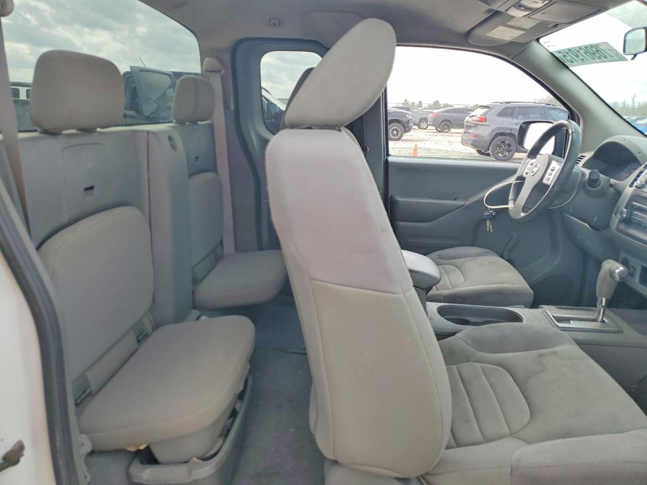 2019 Nissan Frontier s