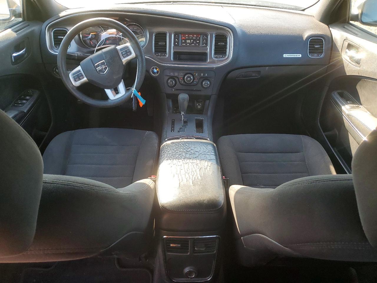 2013 Dodge Charger se