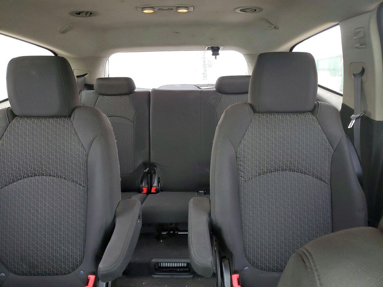 2012 Chevrolet Traverse lt