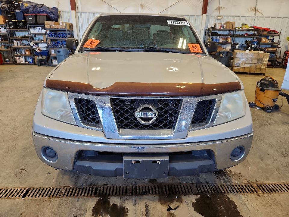 2009 Nissan Frontier King cab xe