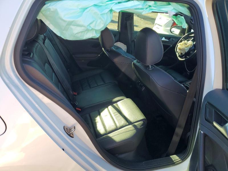 2016 Volkswagen Golf r