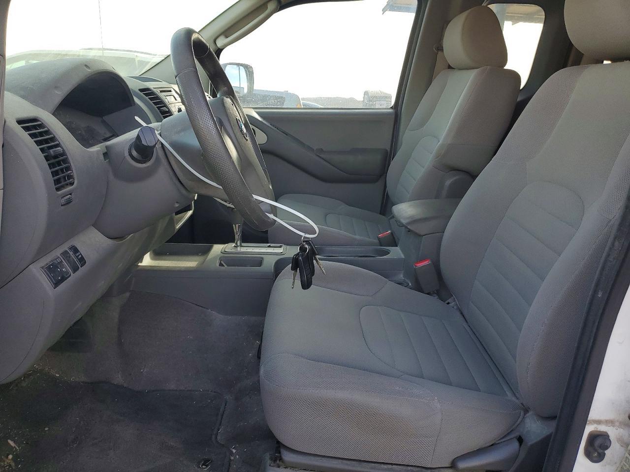 2009 Nissan Frontier XE